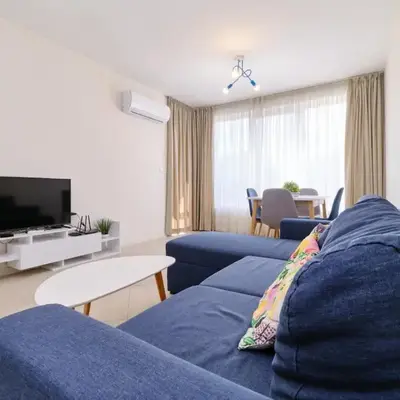 Cozy 1-bed Apartment