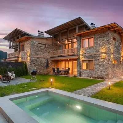 Luxury Villa with Hot Pool