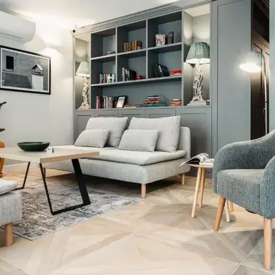 8th Hill Apartments