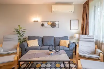 Gallery image of Serdica top center - 3 berdoom cosy apartment in Sofia