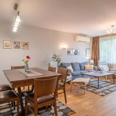 Serdica top center - 3 berdoom cosy apartment