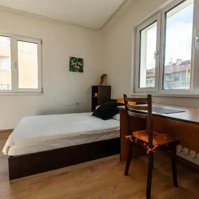 3-BR Central Residence