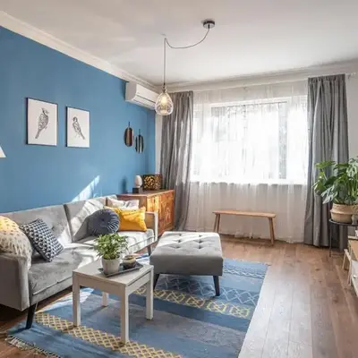 Cozy Apartment Overlooking The Park