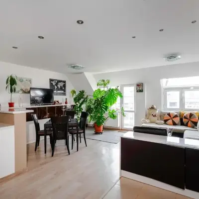 Spacious 2BD Flat with Secure Free Parking by Flat Mаnager