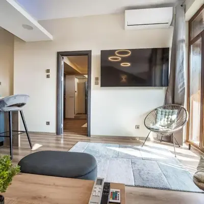 Getaway 2 Bedroom Dream Apartment - free parking
