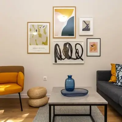 Center Apt - Free parking - Walk to Main Street