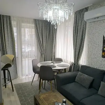 Snowflake- Luxury stay with a Bottle of Wine