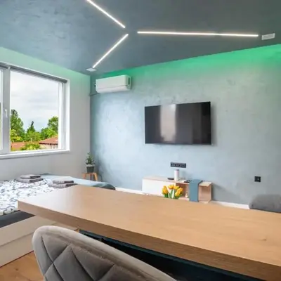 Studio Sapphire