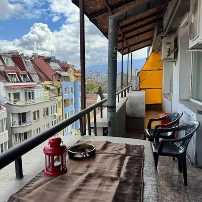 Top-View Terrace 2BD Central Apt