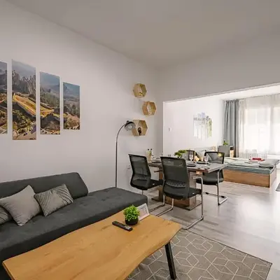 Grand Luxury Condo by NDK and National Stadium with Free Security Parking