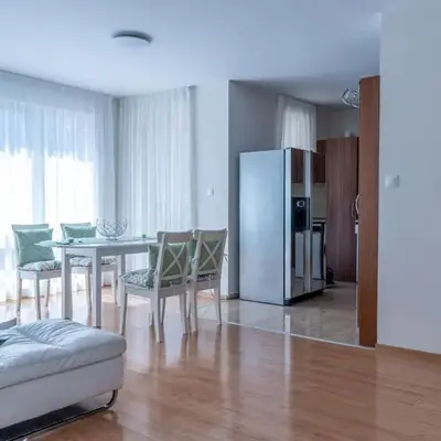 Evgeny's Stylishly Designed 2 Bedroom Apartment plus Garage!
