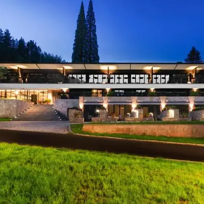 Villa Rossa Luxury & Spa Residence