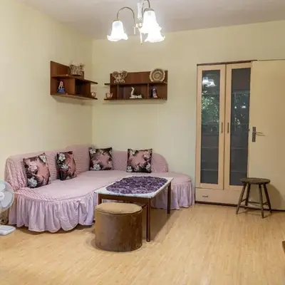 The Lindens 1 Bedroom Cozy Apartment plus Free Parking!!!