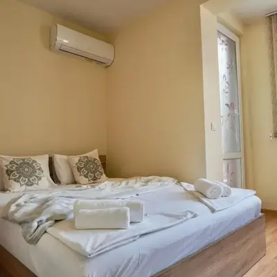 Apartment near a Metro Station