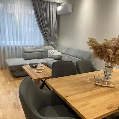 Emlex Stylish Apartment in the Heart of Sofia