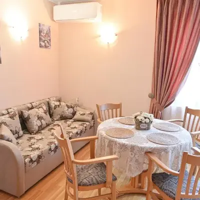 Bright 1BR Flat I Near Center & Ski Lift Bansko by Flat Mаnаger