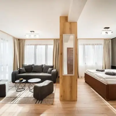 Best Central LUX Studio