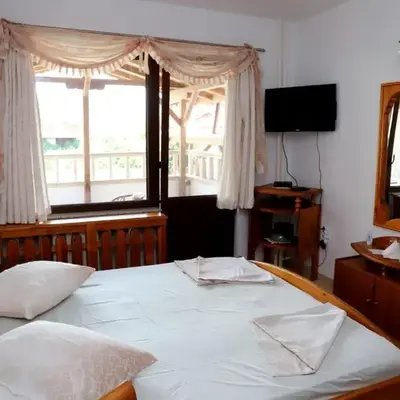 Hotel Mishel