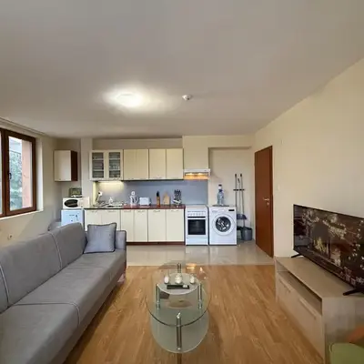 Bansko Bliss - Peaceful Stay with Balcony Views