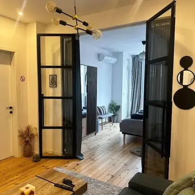 Serdika Central Stay - 2BD next to Serdika Metro Station