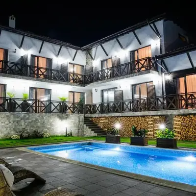 Einstein House & Spa