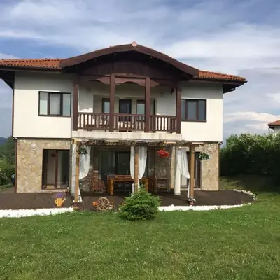 Villa Dreams in Golf Club Ibar