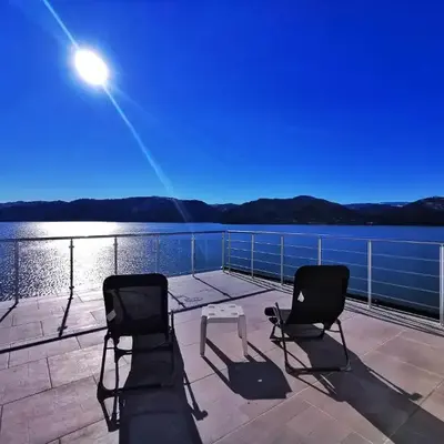 Lakeview-Estate ApartHotel