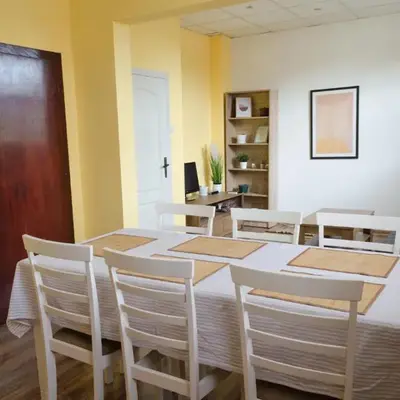 Oleander Rooms & Apartment
