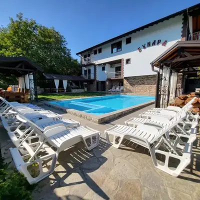 Family Hotel Bunara