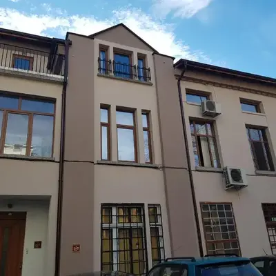 The Old House guest rooms and apartament
