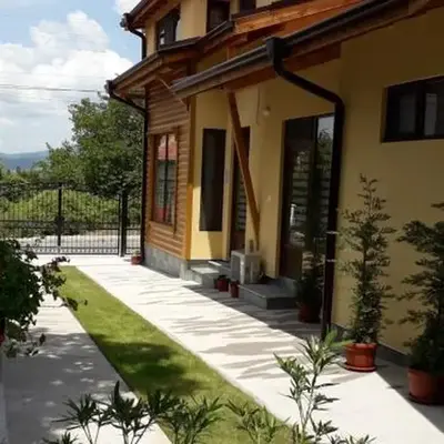 Guest House Ideal