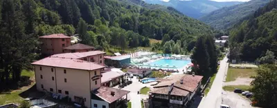 an aerial view of a resort in the mountains at хотел Чифлика - комплекс Чифлика in Chiflik