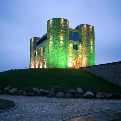 Chateau Copsa Complex