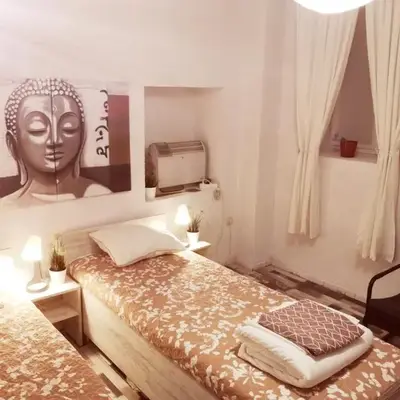 PIJAMA HOUSE - Bike & Bed