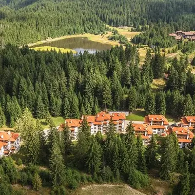 Lake View Apartment