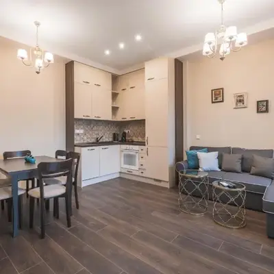 Semiramis` Suite 2-bedroom Lux Apartment