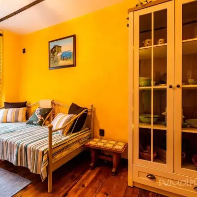 Art apartment EVMOLPIAS near Roman stadium