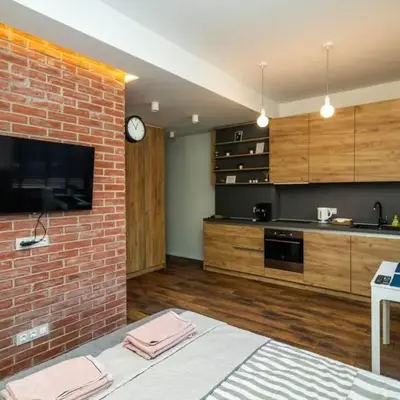 Exclusive Top Central Studio