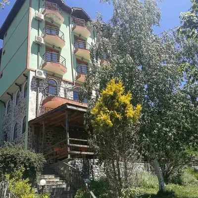 Хотел Варненци