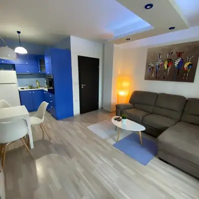 Modern & Central 1BR Apartment with lovely terrace
