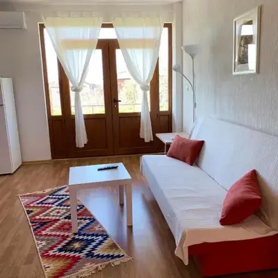 Sunny Home