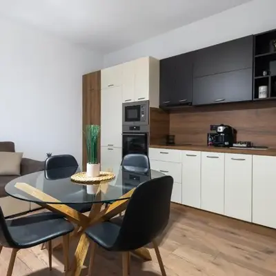 La Luna - High-end 2BD Flat in the TOP centre by Flat Mаnager