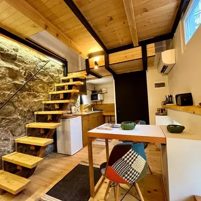 Balloon Boutique House